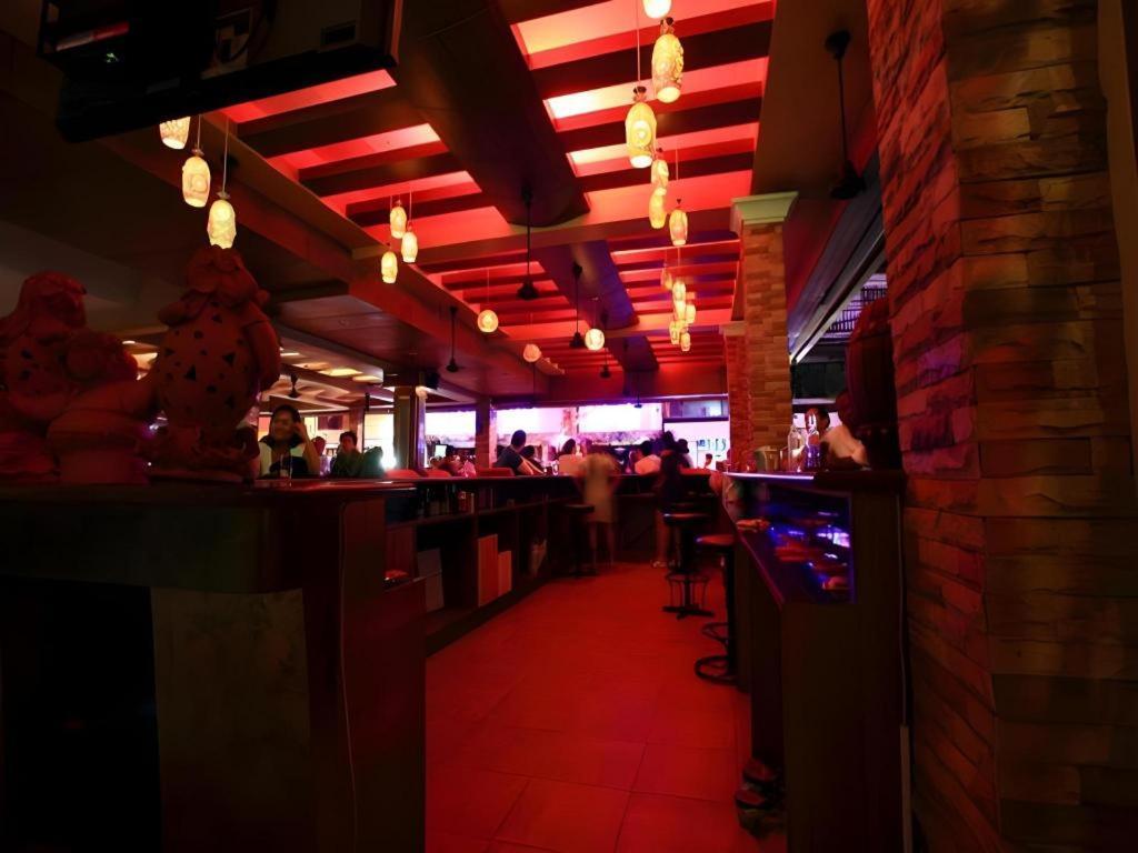 P.72 Hotel Pattaya Exterior foto